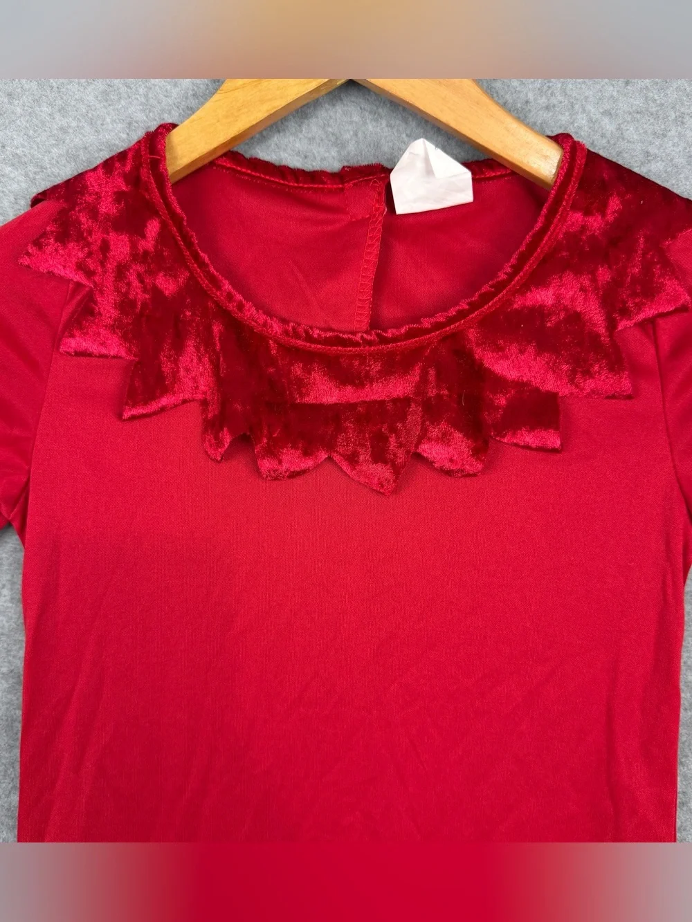Red Devil Halloween Costume (Robe / Dress Only) Kids Medium